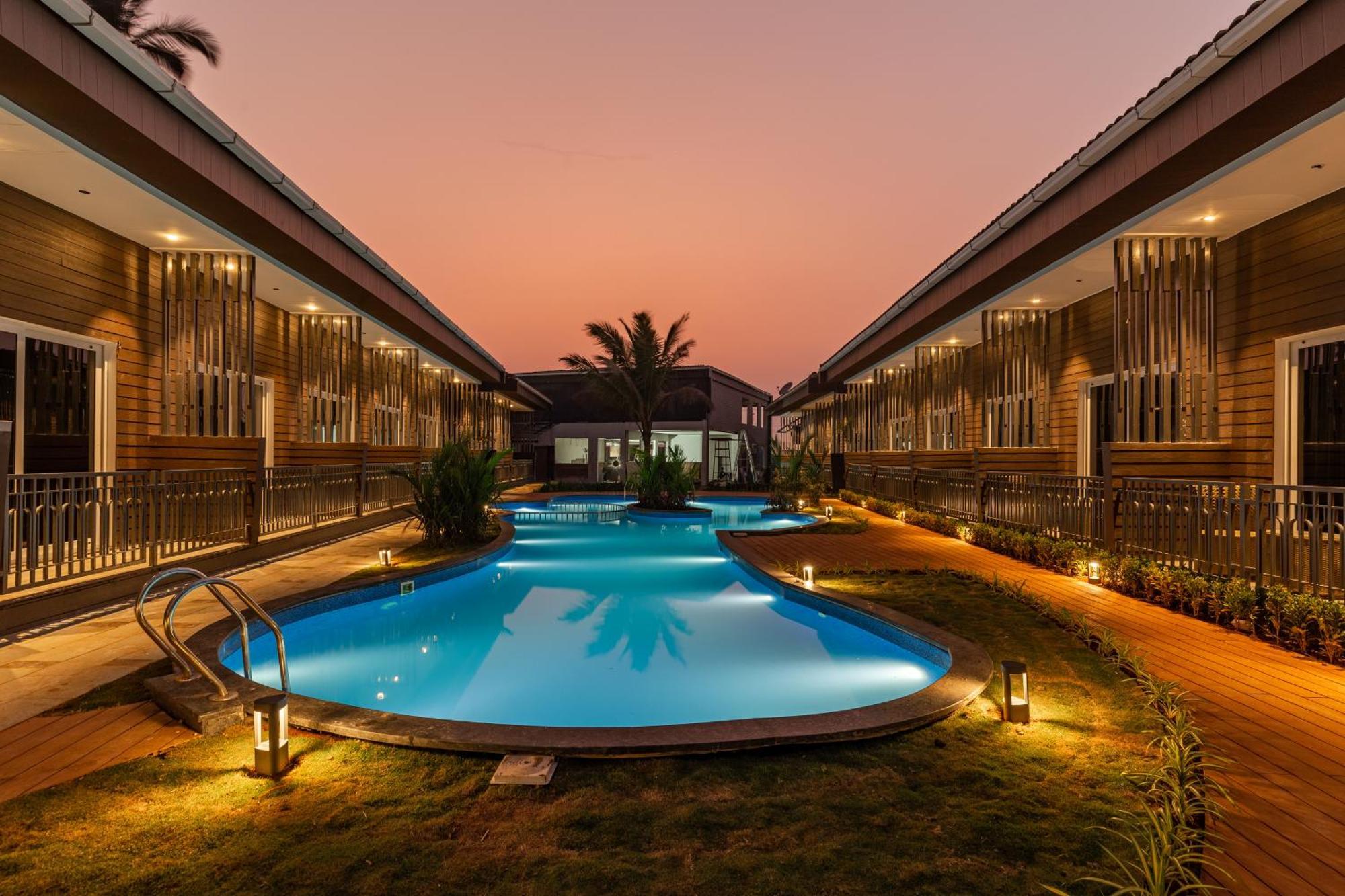 Amara By The Sea Calangute Hotel Buitenkant foto